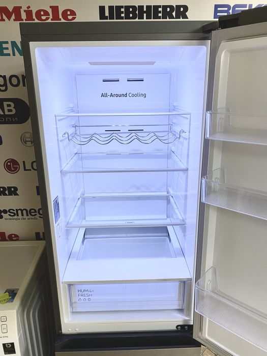 Холодильник Samsung NoFrost193 см