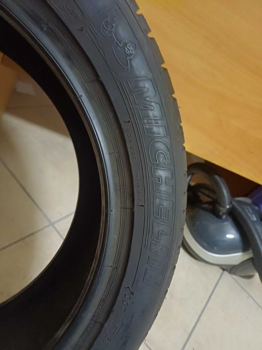 1 pneu Michelin Primacy 215/50r17