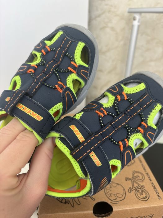 Сандалі Skechers