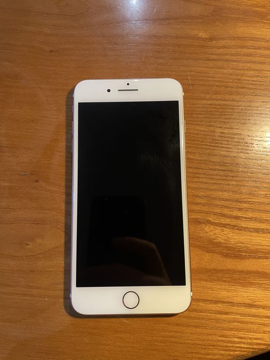 Продам Iphone 7 plus 128gb
