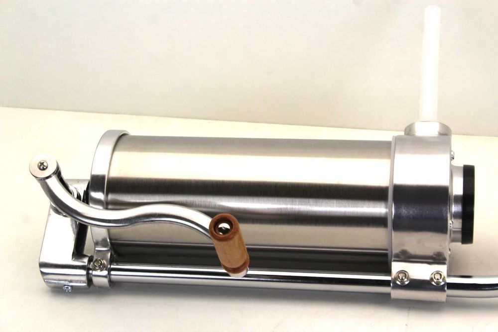 NADZIEWARKA DO KIEŁBAS 3 kg maszynka szpryca do kiełbas mięsa lejki