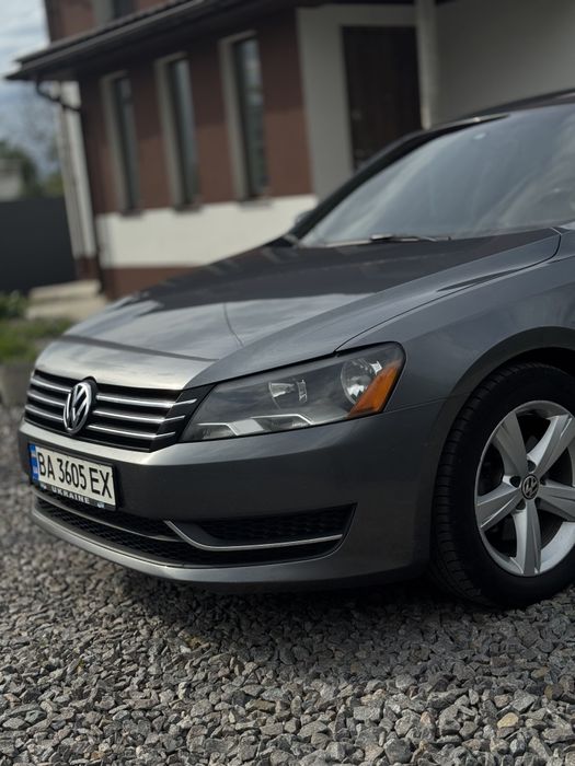 Volkswagen Passat B7  американець 2012