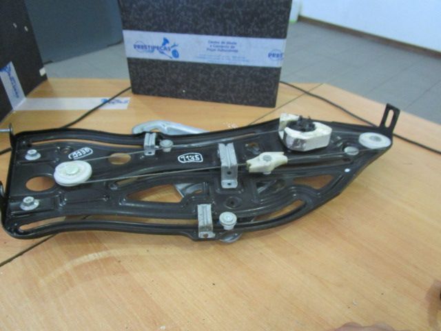 Elevador Sem Motor ELEVSM1135 PEUGEOT 207 CC 2008 2P TE