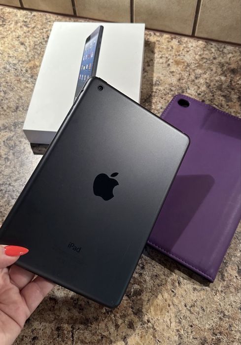 Tablet iPad Apple - super stan