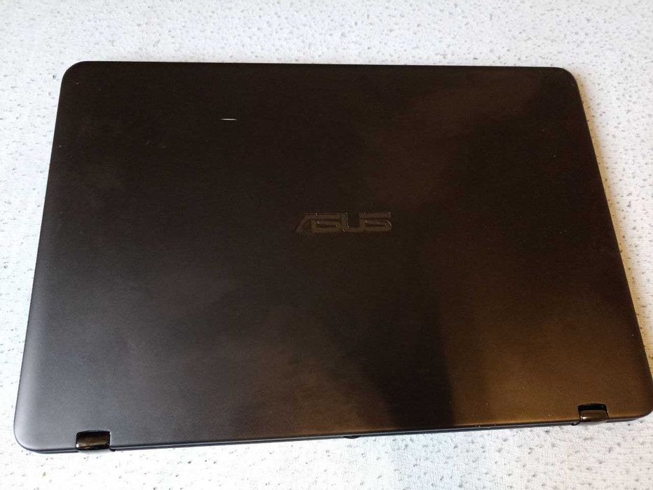 ASUS ZenBook Flip UX360UAK