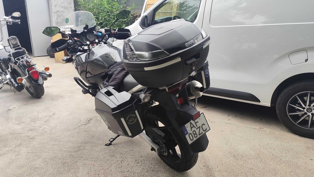 Suzuki V-Strom 650 2004