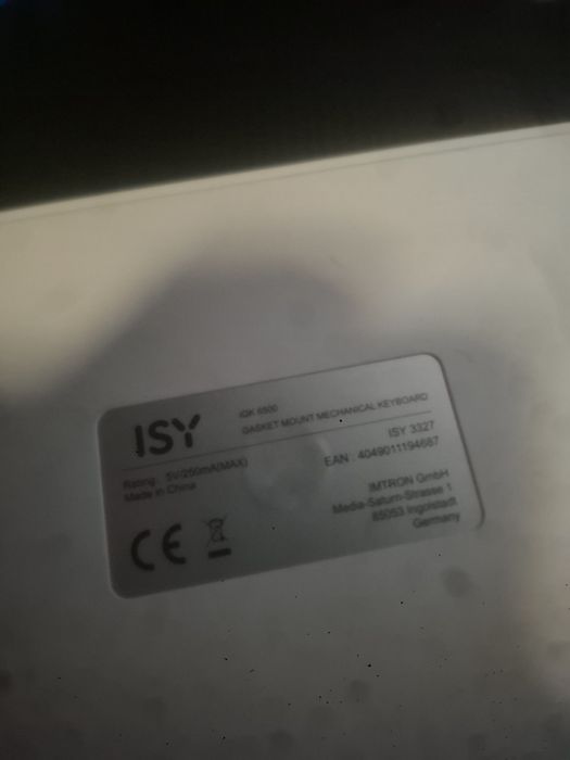 Teclado mecânico isy