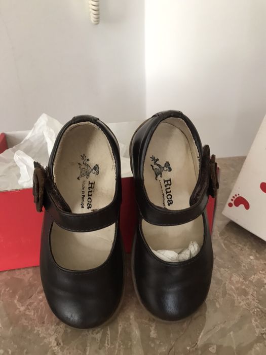 Sapatos Castanhos em Pele
