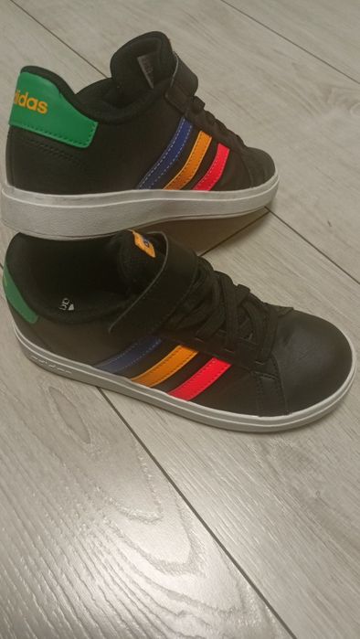 Buty chłopięce adidas 34