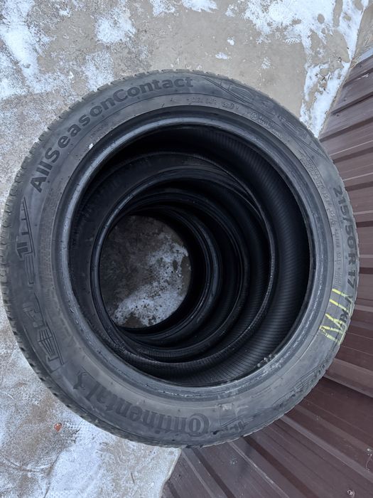 Continental AllSeasonContact 215/50 R17 95V XL
