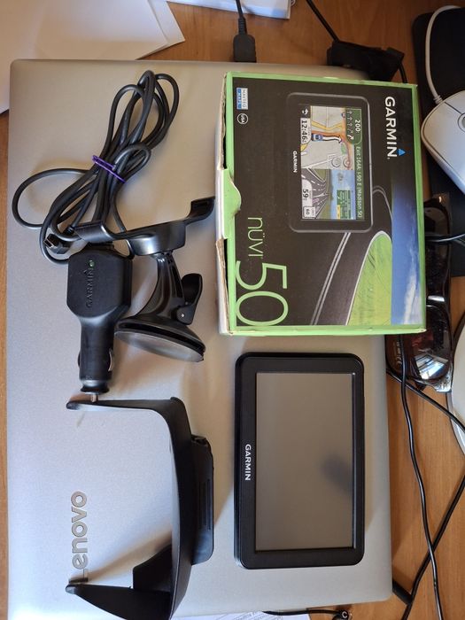 GPS навігатор Garmin Nuvi 50