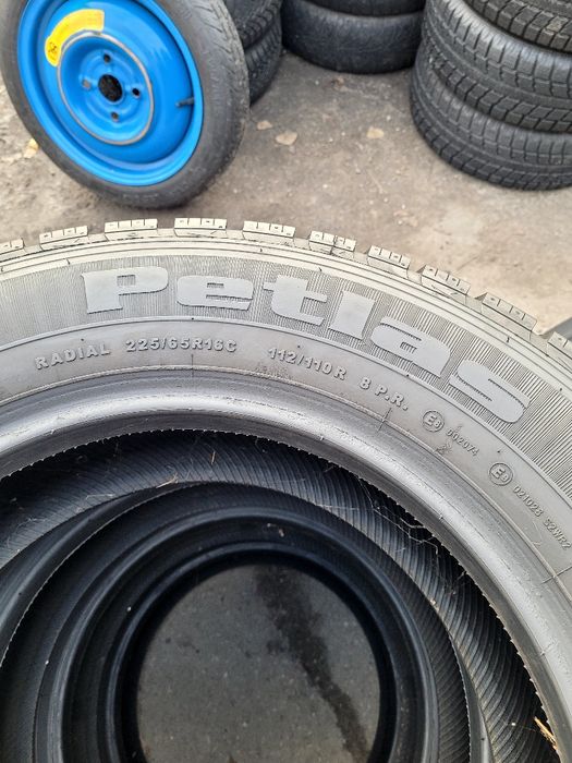 215 225 235 65 16c Petlas