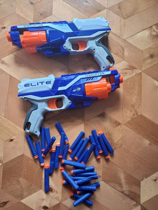 Nerf pistolet 2 sztuki plus strzałki