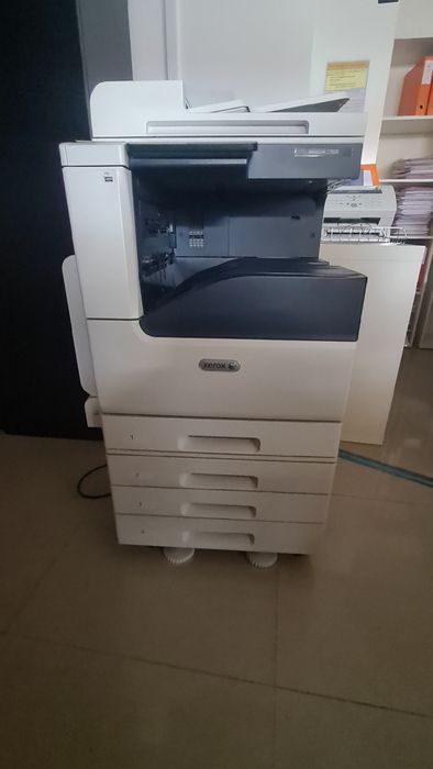 Impressora Profissional Xerox C7020 como nova para desocupar