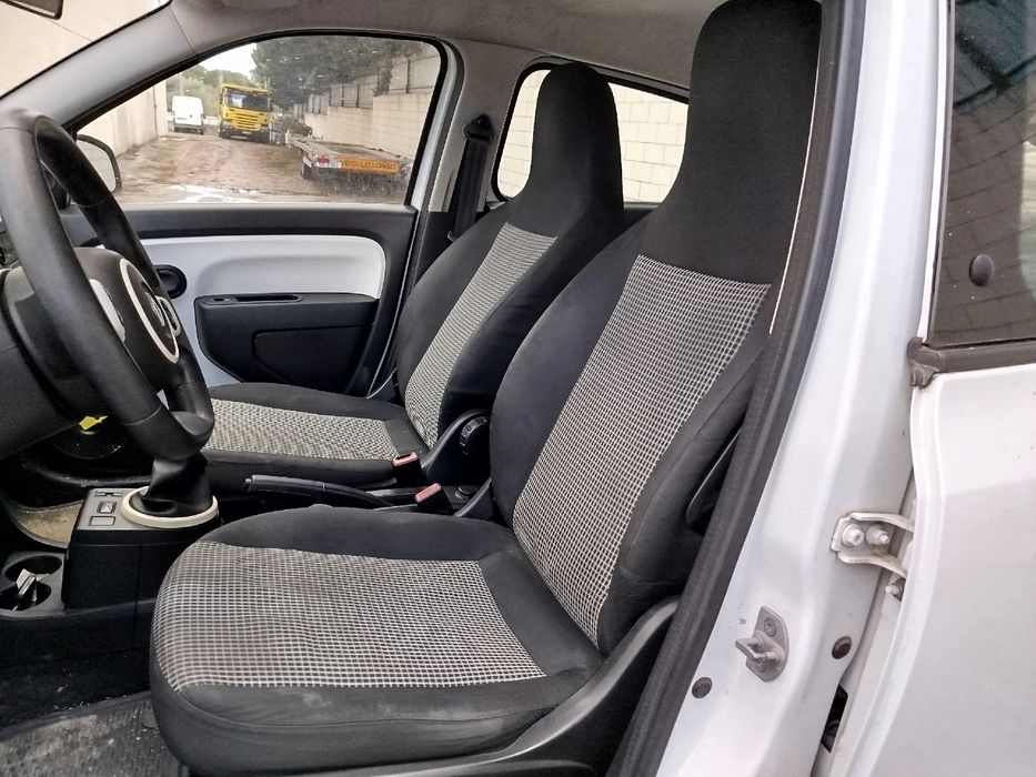 Conjunto de bancos RENAULT Twingo III (BCM_)