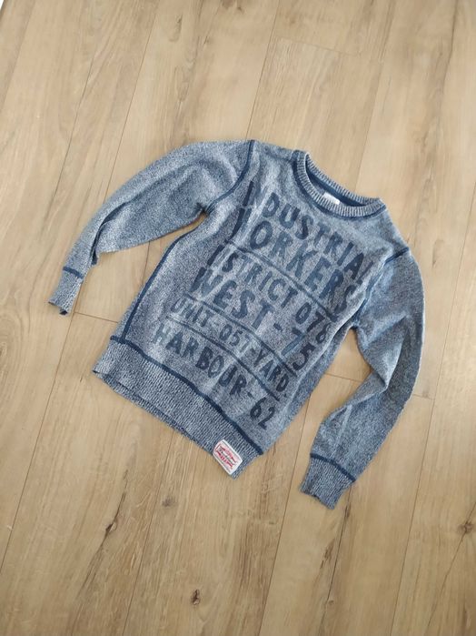 Sweter chłopięcy 122 128