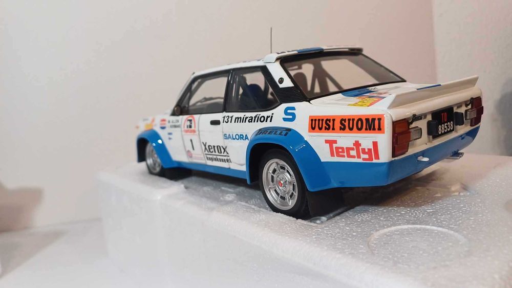 1/18 Fiat 131 Abarth #1 1980 winner Rally 1000 Lakes - Kyosho