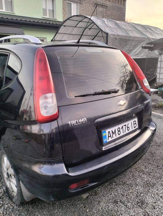 Машина Chevrolet Tacuma 2006