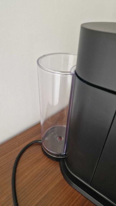 Máquina de Café Nespresso Vertuo Next Grey