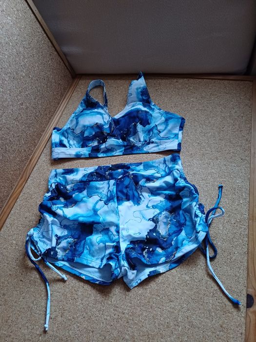 Biquini/ tankini. Novo
Novo.