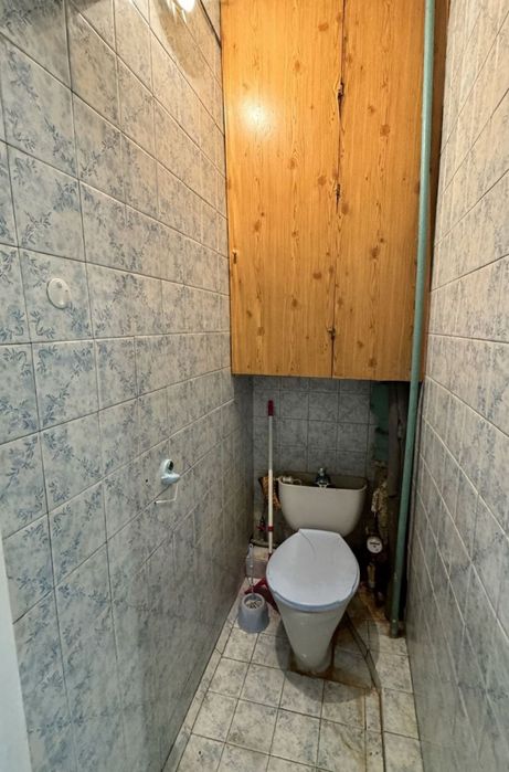 продам в центре Чугуева 3х комнатную квартиру