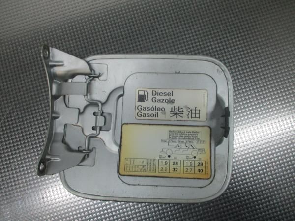 Tampa depósito combustível AUDI A3 (8L1)