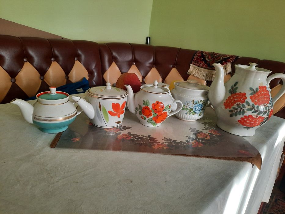 Чайник для заварки.