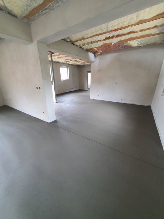 Posadzki Cementowe I Anhydrydowe/Beton Przemyslowy/Styropian/Fyndameny