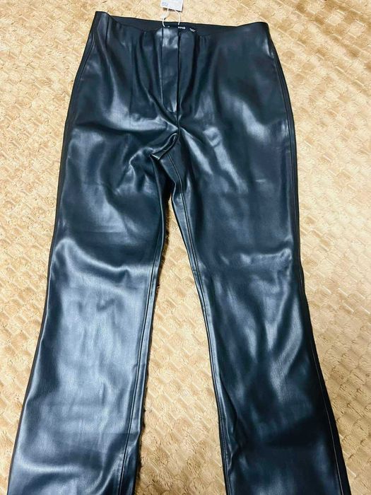 Нові модні штани, с розрізами, Mango. розмір M, Висока посадка.