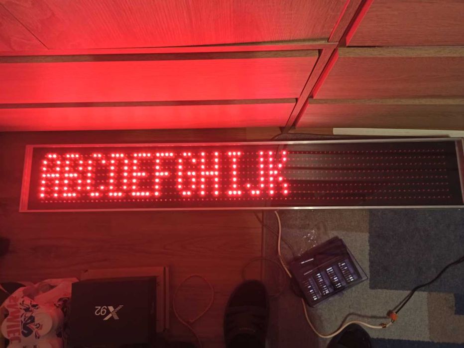 wyświetlacz led - reklama - linijka led