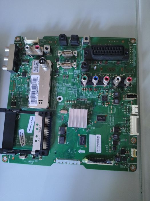 Płyta główna telewizora plazmowego Samsung, model BN41-01180A.