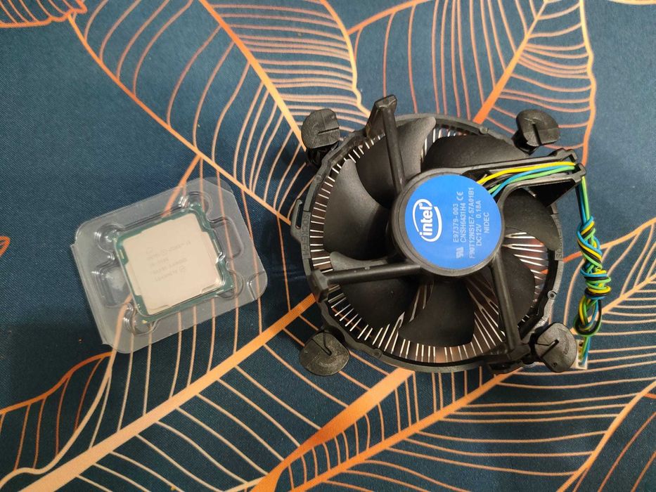 Procesor Intel core i5-7500 3,4 GHZ socket 1151 + Chłodzenie