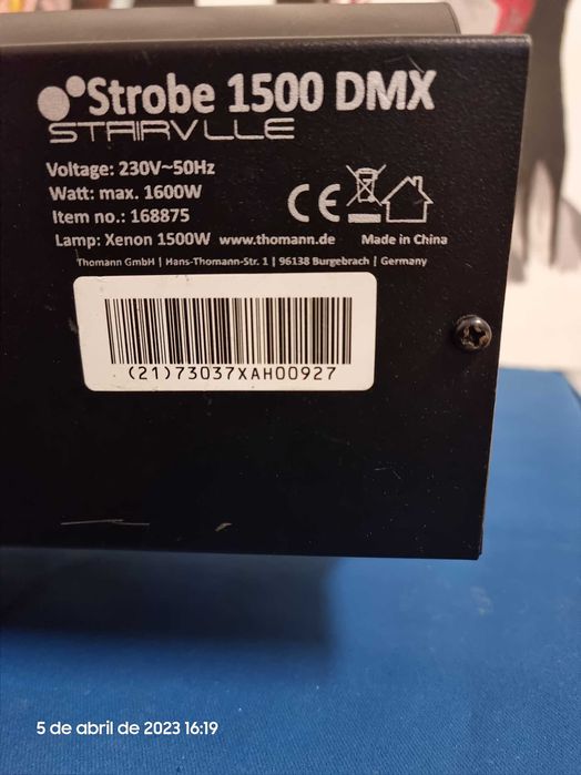 Strob 1500 DMX Stairville c/ controladora Master Strobe 1