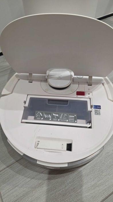 Миючий робот-пилосос ECOVACS DEEBOT T9+ з автовивантаженням