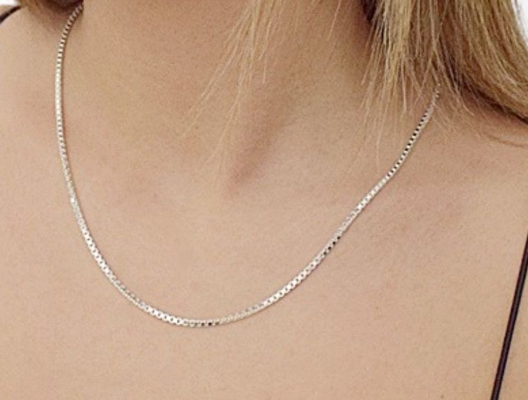 Łańcuszek srebrny kostka