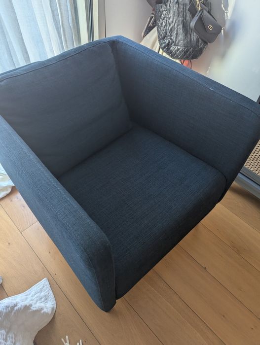 Cadeira Ikea azul