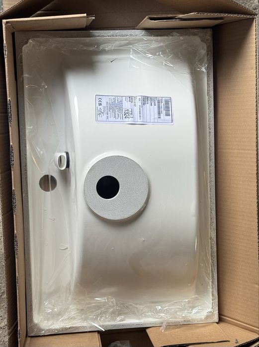 Umywalka model CLEVER 600x390
