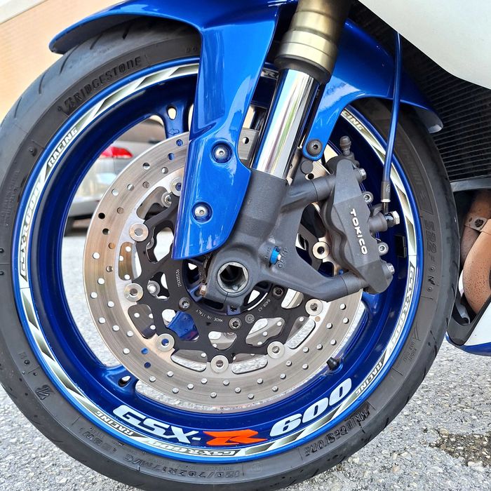 Suzuki GSX-R 600 k8