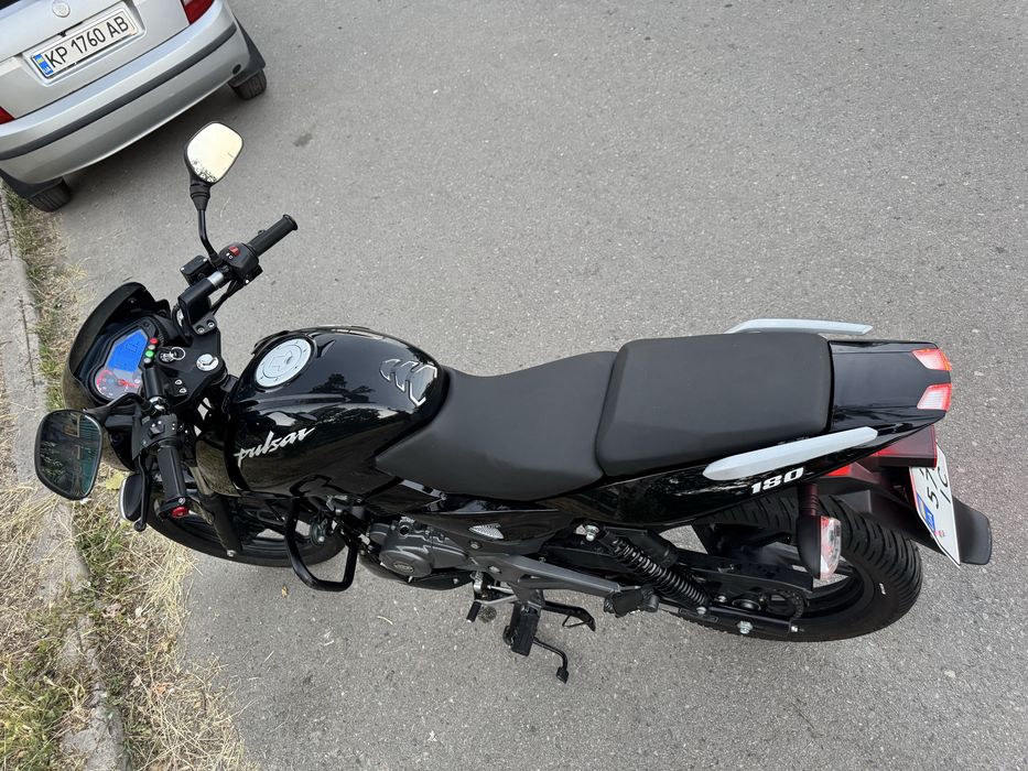 Bajaj Pulsar 180 2020год