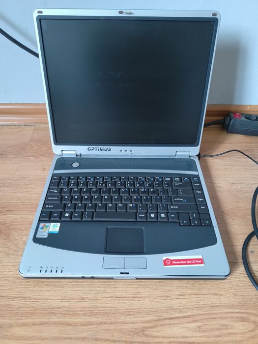 Stary Laptop Optimus Optibook MX 200M + Zasilacz