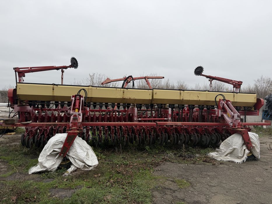 Сівалка GHERARDI  G 240   NO TILL для  посіву  сої та зернових