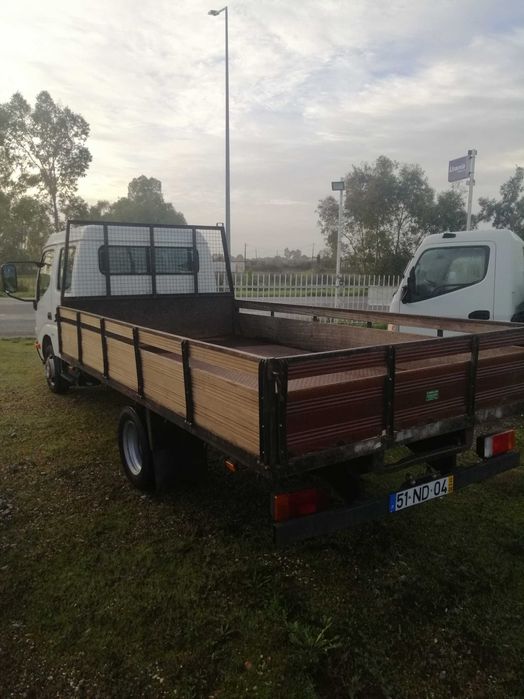 TOYOTA Dyna Cabine Dupla