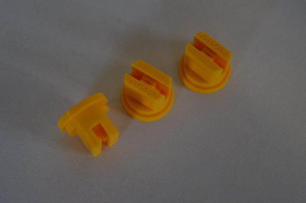 Dysza rozpylacz płaskostrumieniowy RS 110/02 MMAT