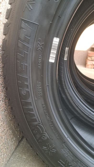 Резина МІШЕЛІН 215/55/17,215/60/17.