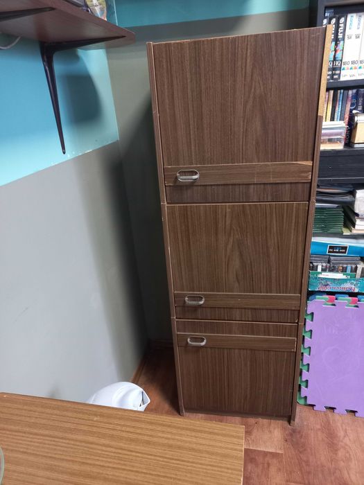 Шкаф пенал с 3-х тумбочек Стол - комплект