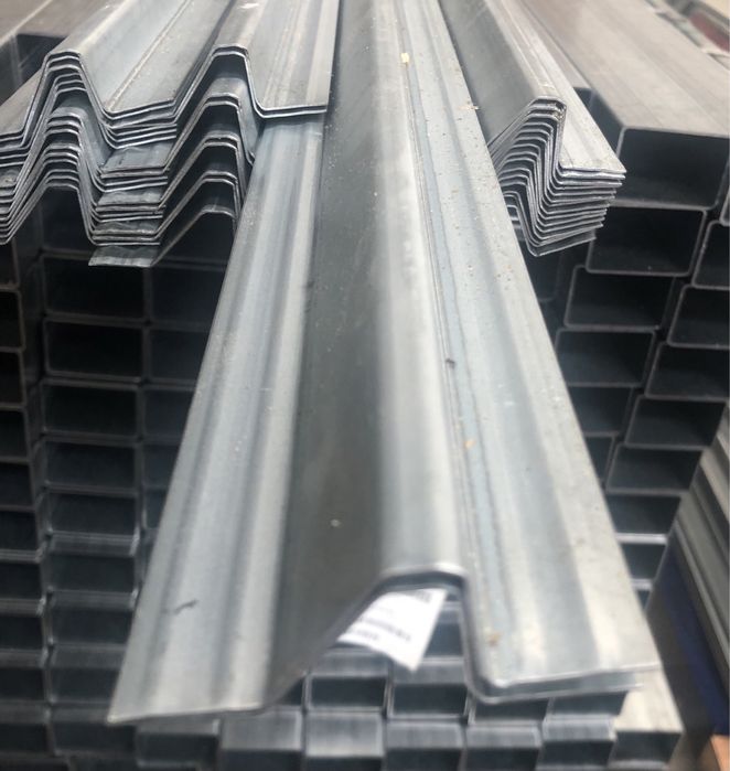 Ripa metálica para telhados