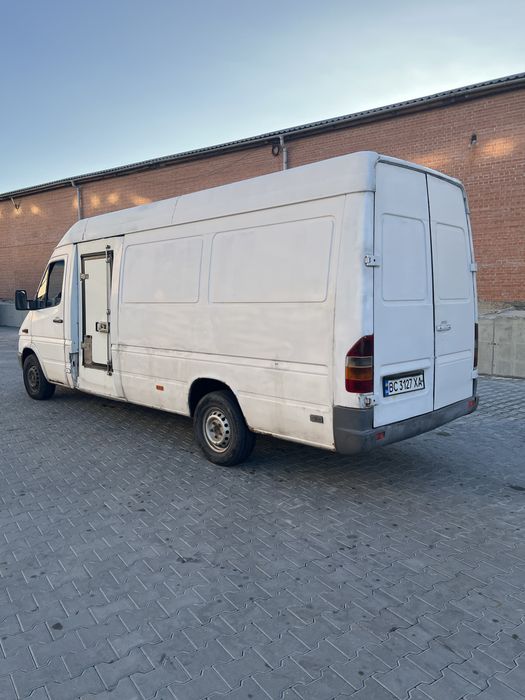 Мерседес Спрінтер