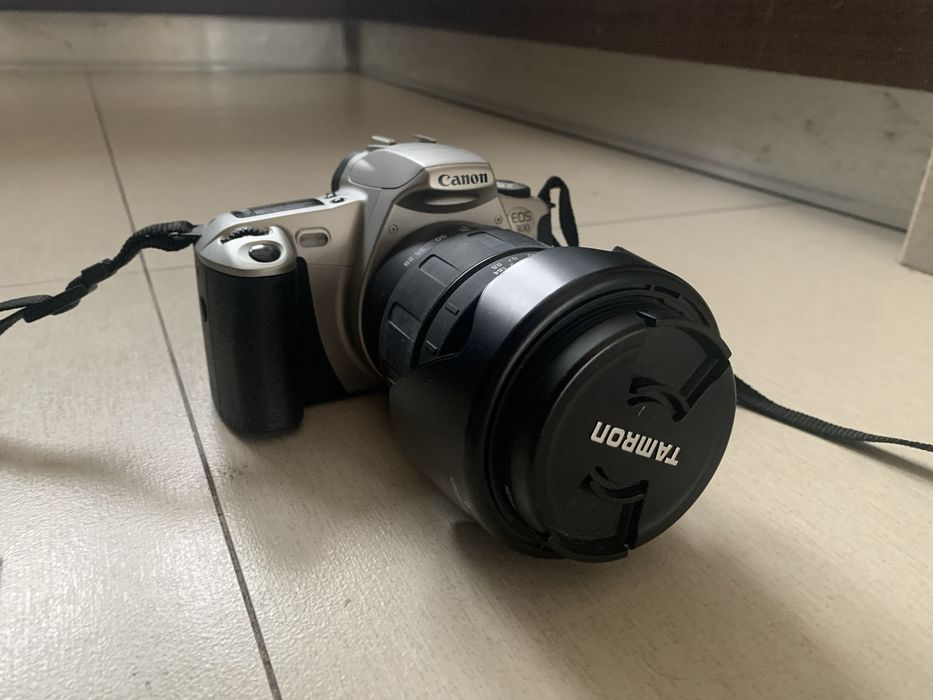 Aparat analogowy Canon 300