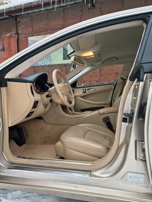 Mercedes Benz CLS 3.0 CDI W219 7g 2007r