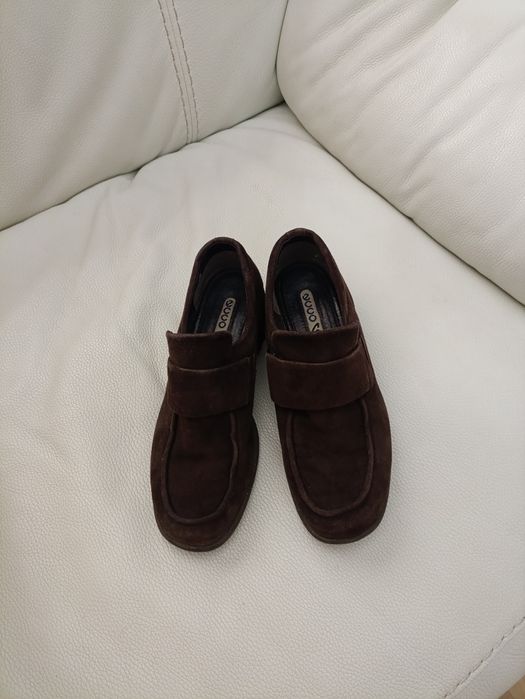 Туфлі, мокасини фірми Ecco